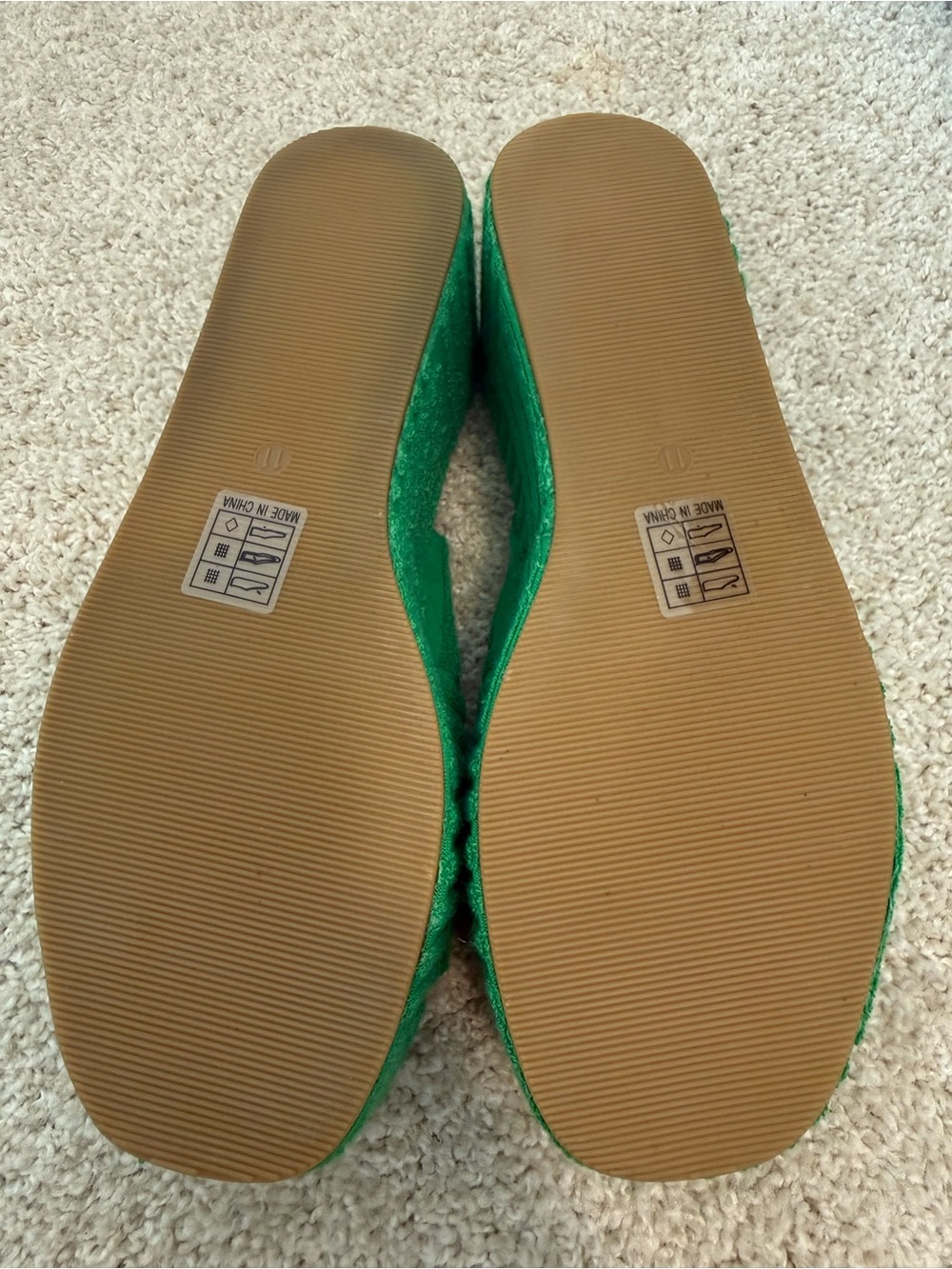 Textured Platform Sandals - Picture 6 of 6